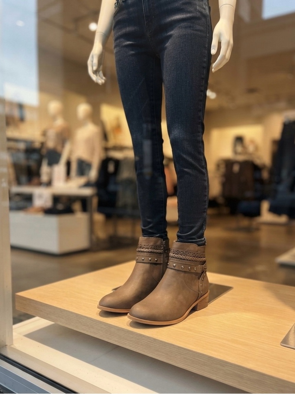 Maurices Braided Studded Taupe
Ankle Booties - Size 8M (NWT $54.99)